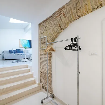 Hidden Apartments In The City Center Zadar Exterior photo