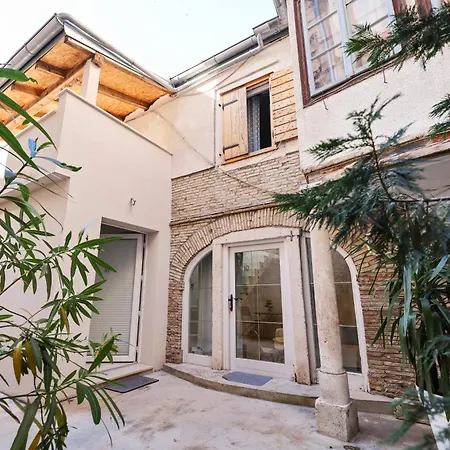 Hidden Apartments In The City Center Zadar Exterior photo