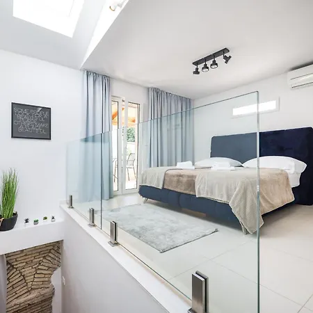 Hidden Apartments In The City Center Zadar Exterior photo